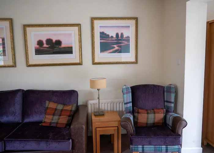 Elmers Court Hotel
